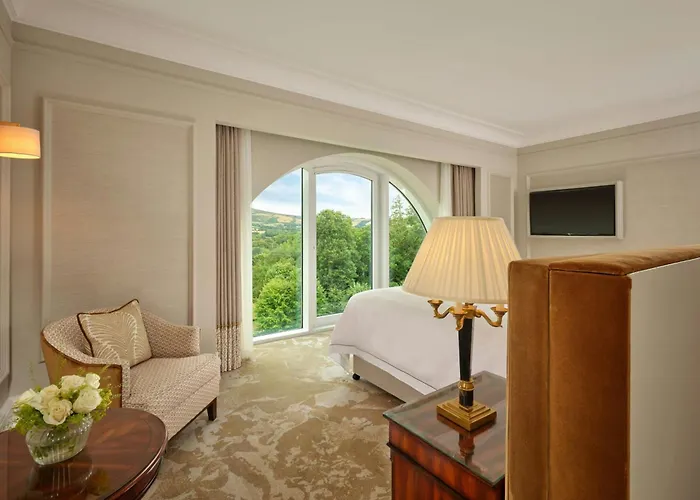 Powerscourt Hotel, Autograph Collection