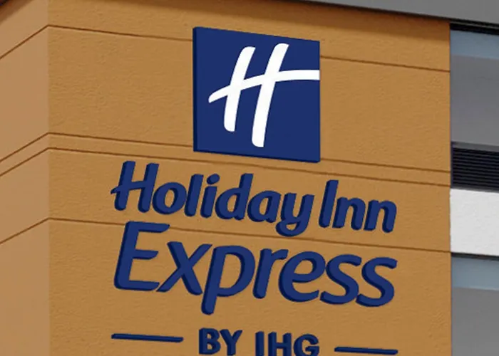 Holiday Inn Express & Suites Dania Beach - Airport Area