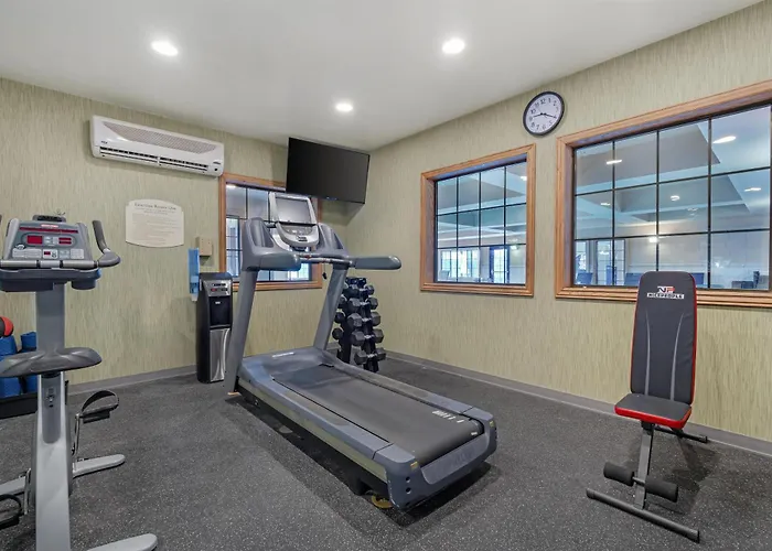 Best Western Hesperia-Victorville Suites