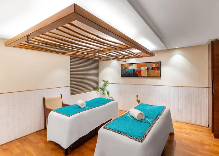 Radisson Blu Kaushambi Delhi Ncr