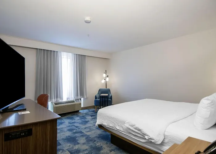 Hampton Inn And Suites Monroe