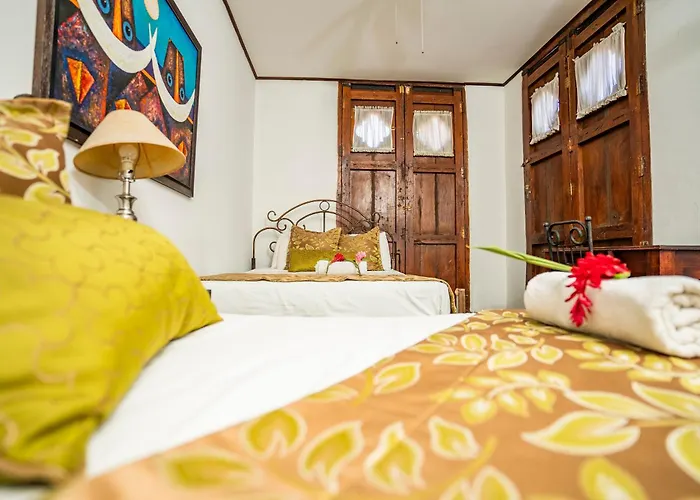 Hotel Los Balcones Leon