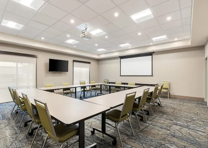 Holiday Inn Express & Suites St. Louis - Chesterfield By Ihg
