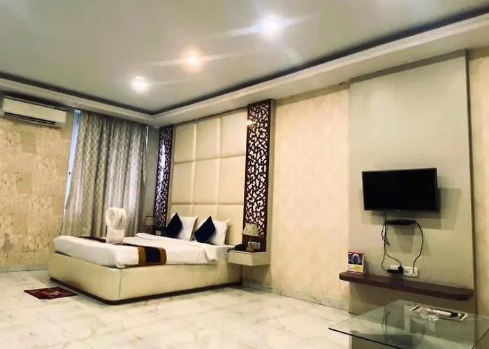 Ymca Seacom Inn