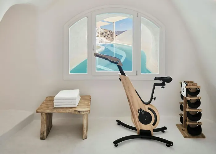 Mystique, A Luxury Collection Hotel, Santorini (Adults Only)