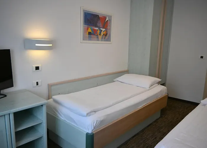 Lipa, Hotel&Bistro
