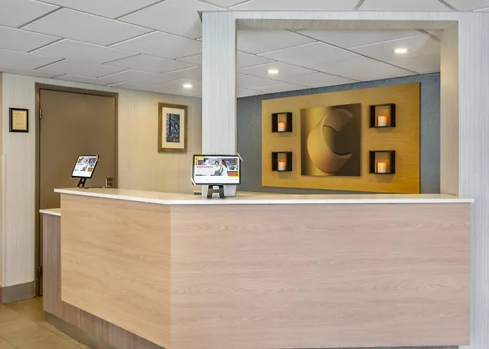 Comfort Inn Airport Dorval