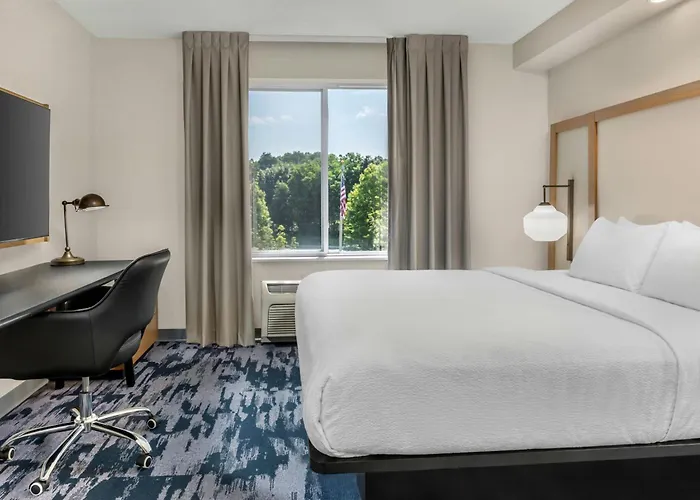 Fairfield Inn & Suites Hooksett