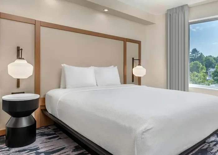Fairfield Inn & Suites Hooksett