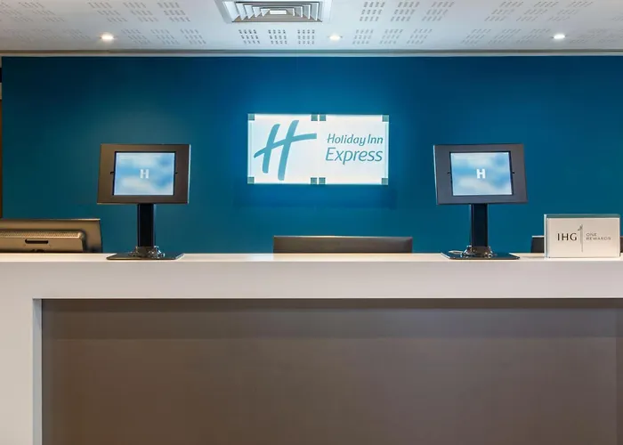 Holiday Inn Express Birmingham - Snow Hill By Ihg
