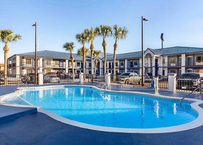 Days Inn By Wyndham Kingsland Naval Base I-95
