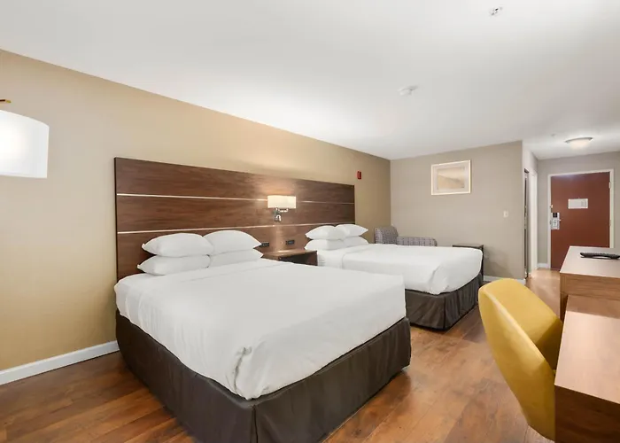 Medallion Inn And Suites