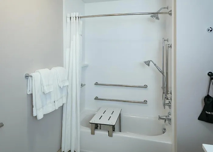 Holiday Inn Express & Suites - Hermiston Downtown By Ihg