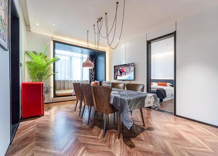 Heonic Art Residence & Suites丨 Signature Family Suites - Ultimate Gaming & Switch - Cat Cafe -Free Laundry Luggage Storage -24H Front Desk - English Service