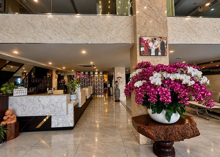 Visuha Hotel