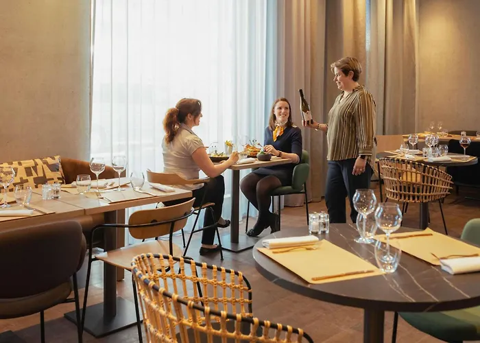 Novotel Annemasse Centre - Porte De Geneve