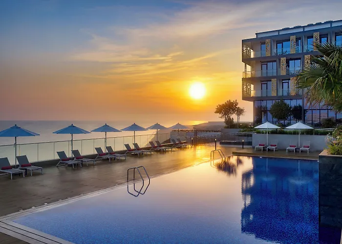Beach Bay Hotel Mirfa