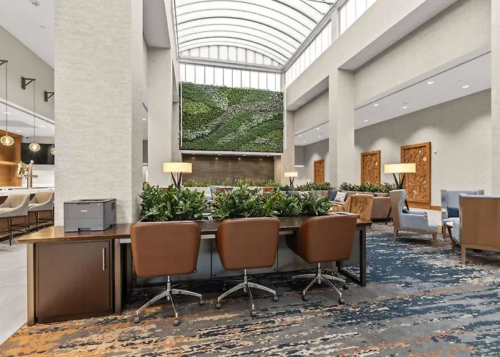 Embassy Suites By Hilton Irving Las Colinas