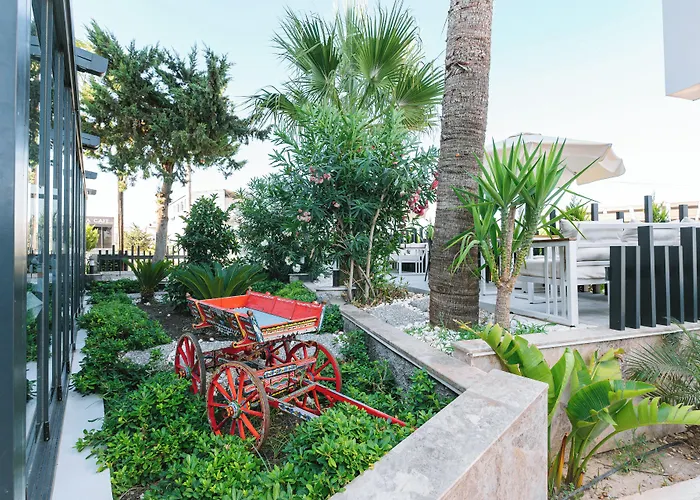 Palmila Butik Otel