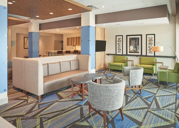Holiday Inn Express Doral Miami By Ihg