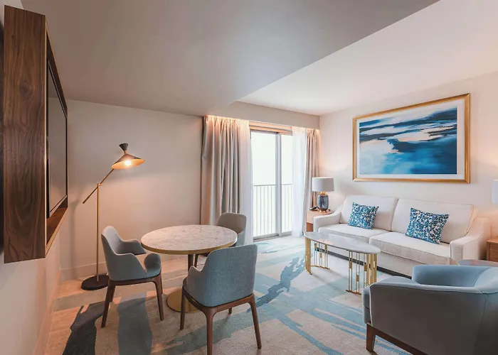 Legacy Hotel Cascais, Curio Collection By Hilton