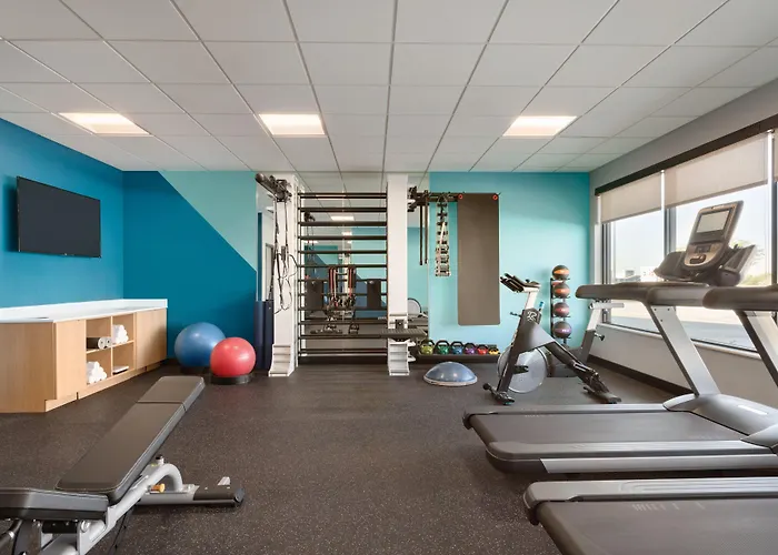 Avid Hotel - Staunton By Ihg
