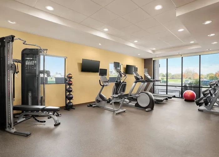 Home2 Suites By Hilton New Brunswick, Nj