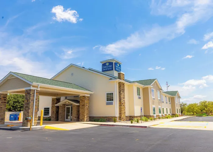 Cobblestone Inn & Suites - Winters