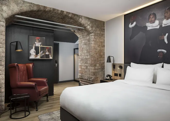 Radisson Red Hotel, Liverpool