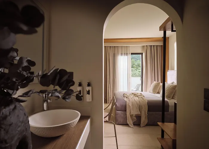 Nikon Boutique Hotel