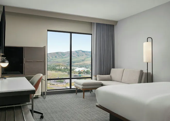 Courtyard By Marriott Pocatello