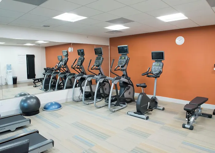 Holiday Inn Express & Suites Dayton North - Vandalia By Ihg
