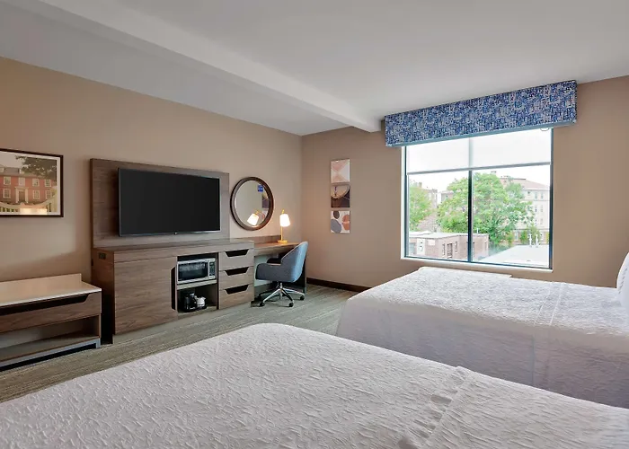 Hampton Inn Salem, Ma