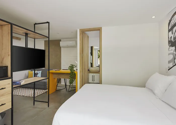 Altio Hotel
