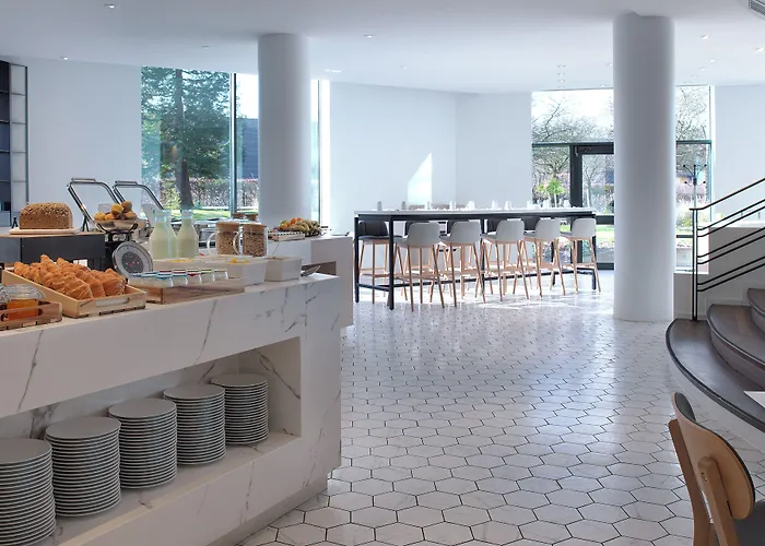 Courtyard by Marriott Paris Roissy Charles de Gaulle Airport
