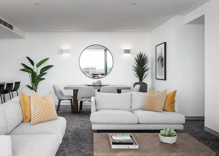 Argo Apartments