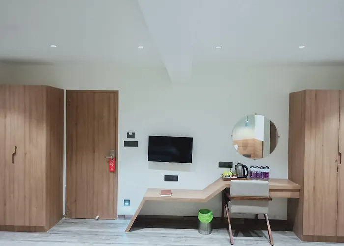 Hotel Chitra Executive