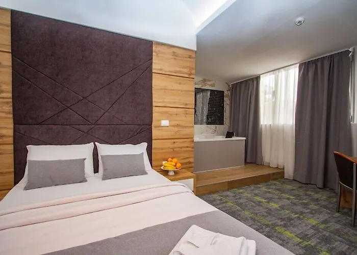 Hotel Grand