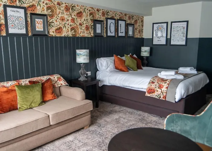 Cat & Lion Country Pub And Hotel