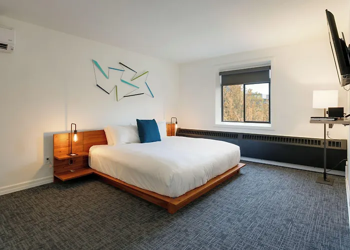 Hotel Leo