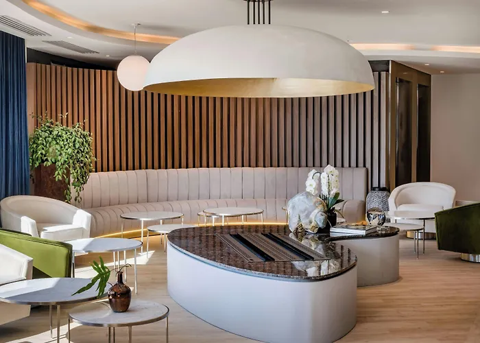 Ac Hotel By Marriott Saint-Julien-En-Genevois