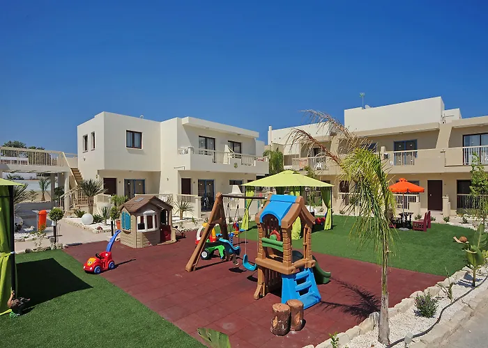 Nelia Gardens