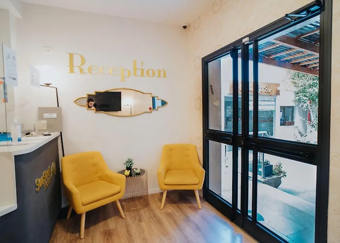 Domus Bat Galim Hotel