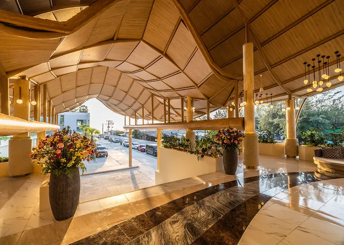 Phuket Emerald Beach Resort