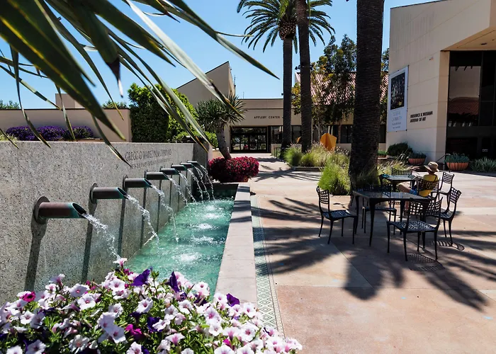 Villa Graziadio Executive Center At Pepperdine University