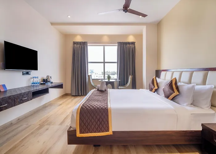 Monday Hotels Amalapuram Heights