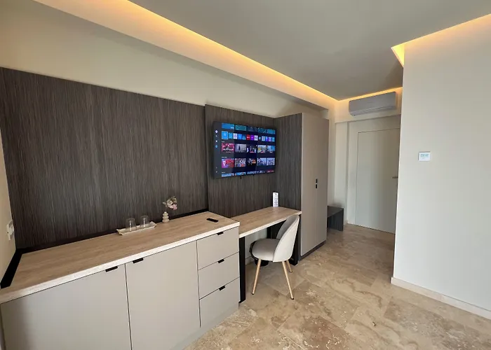 Vila Ducu Mamaia Nord - Teens And Adults Only 14 And Over