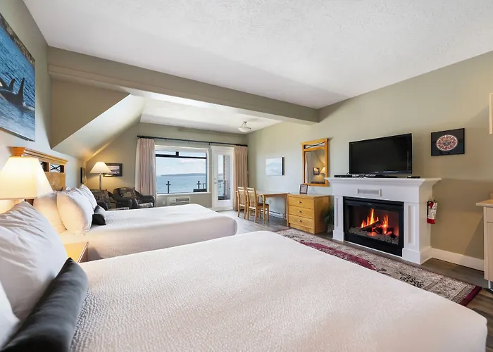 Sidney Waterfront Inn & Suites