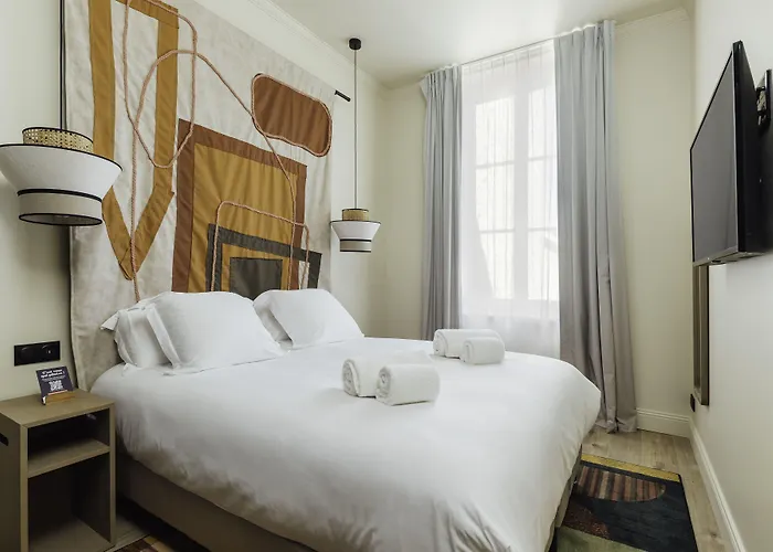 Hotel Prefecture - Entree Autonome, Reception En Ligne - Encore Mieux