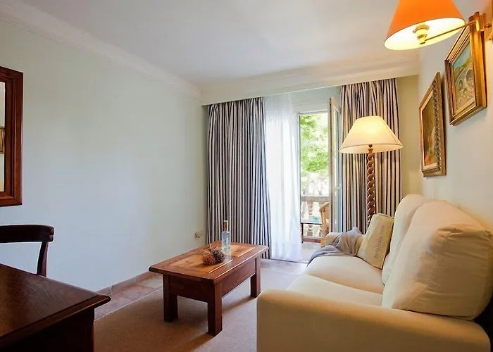 Hotel Cala Sant Vicenc - Adults Only